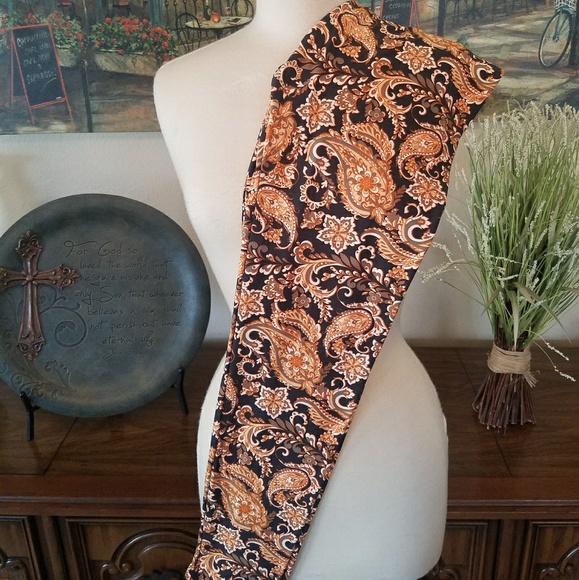 Gold paisley leggings - Picture 2 of 3